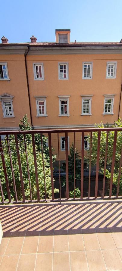 Slataper 22 - Sunny, Central And Confortable Trieste Exterior photo